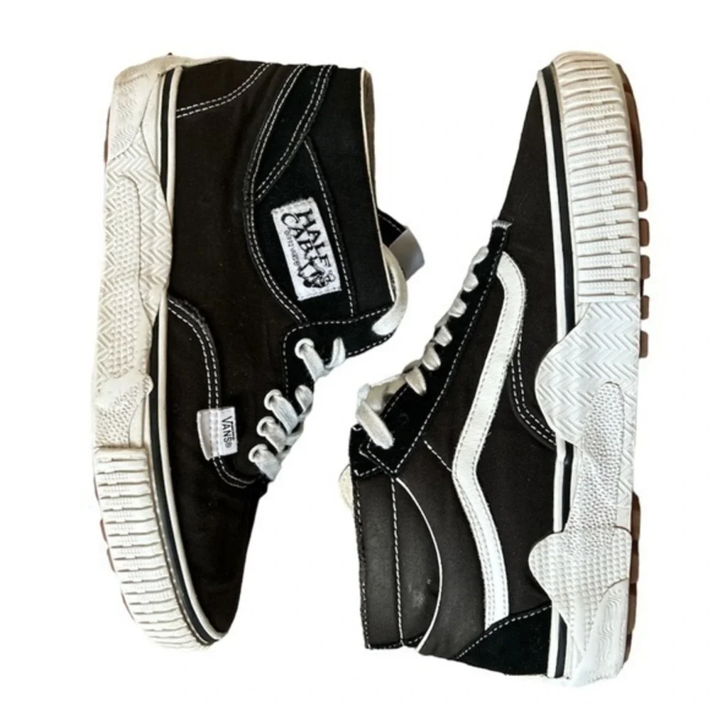 Vans Skate Half Cab Black & White Skate Shoes Size 9